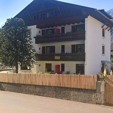 Hotel Krone Morter Екстериор снимка